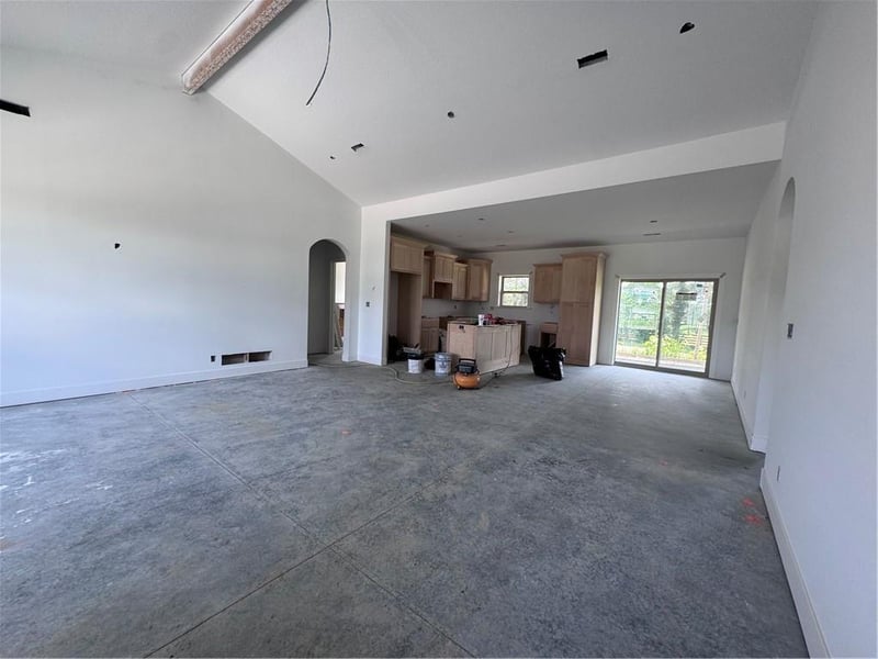 1205 Weston Ln, Cameron, MO 64429