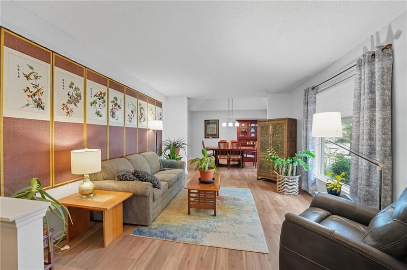 9400 112th St, Overland Park, KS 66210