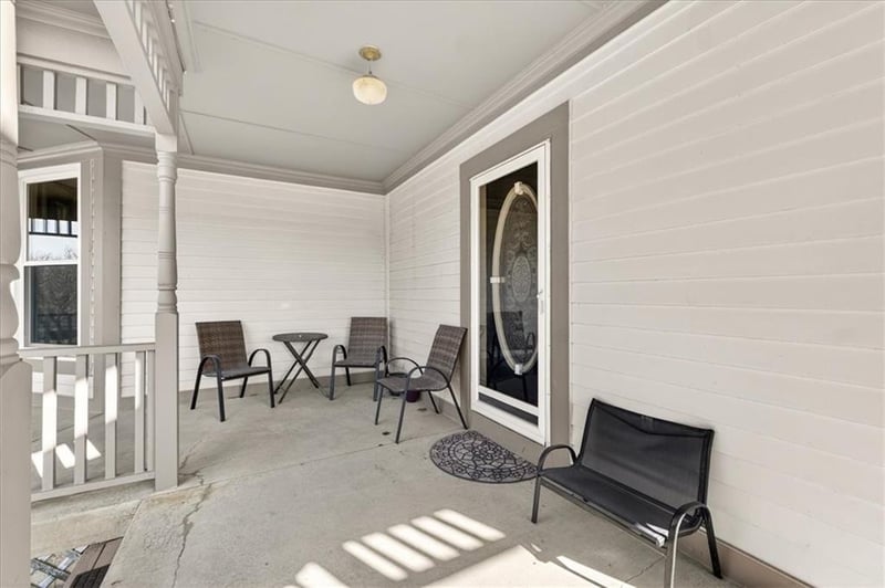 15401 Antioch Rd, Overland Park, KS 66221