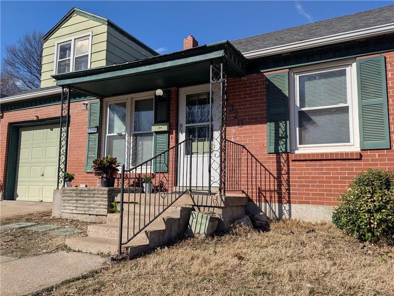 2320 71st Ter, Kansas City, MO 64132