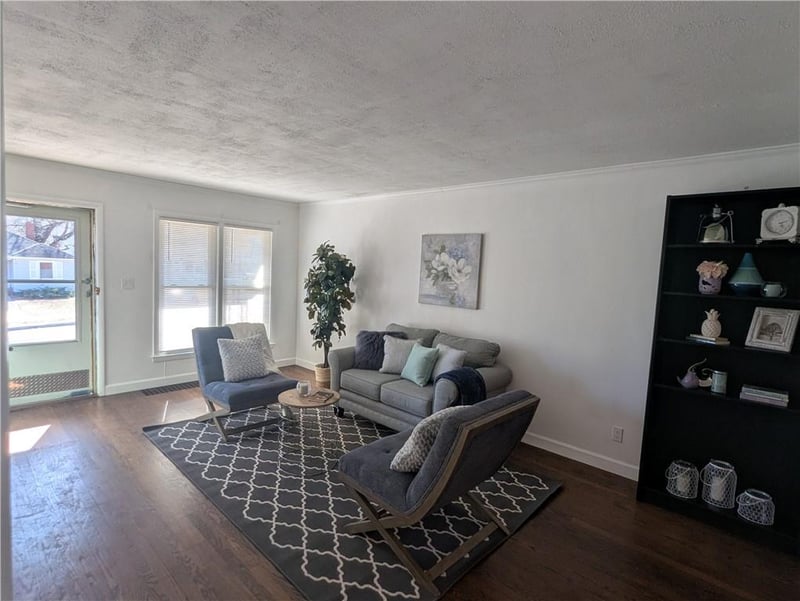 2320 71st Ter, Kansas City, MO 64132