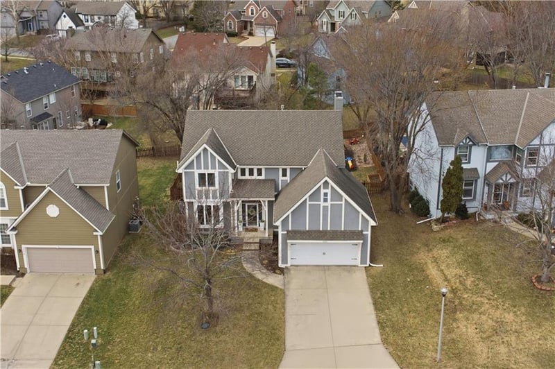 13212 Carter St, Overland Park, KS 66213