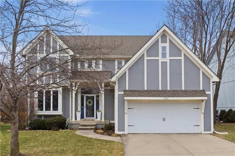 13212 Carter St, Overland Park, KS 66213