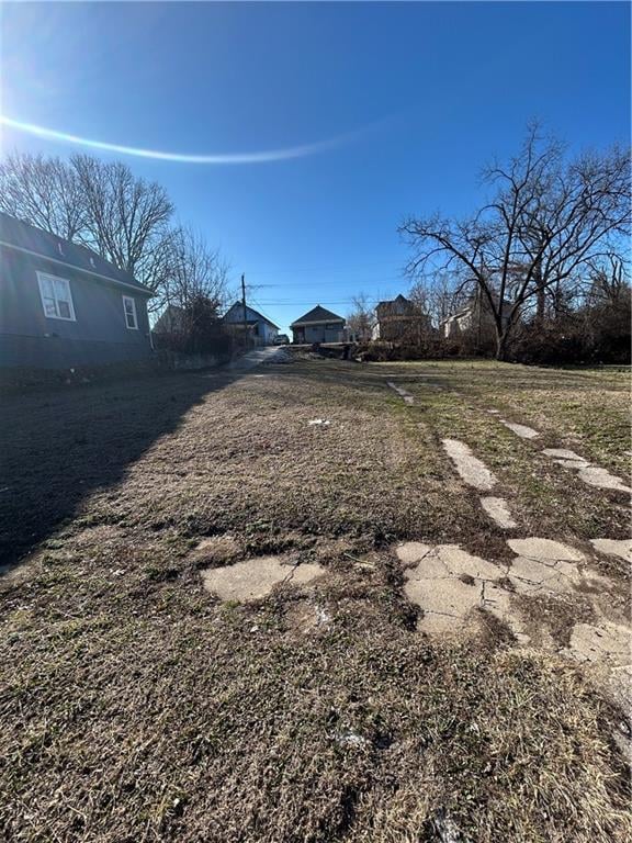 2332 Lister Ave, Kansas City, MO 64127