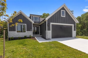 9727 N Montclair Ave N, Kansas City, MO 64153