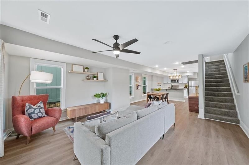 1015 29th St, Kansas City, MO 64108