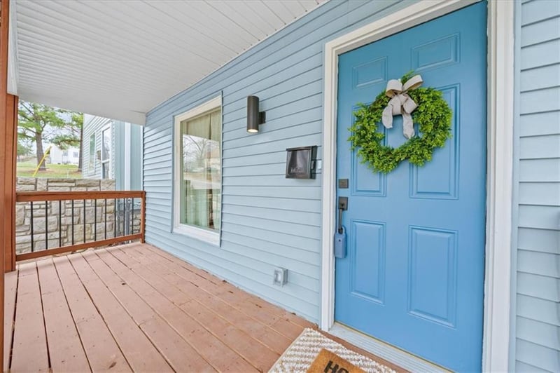 1015 29th St, Kansas City, MO 64108