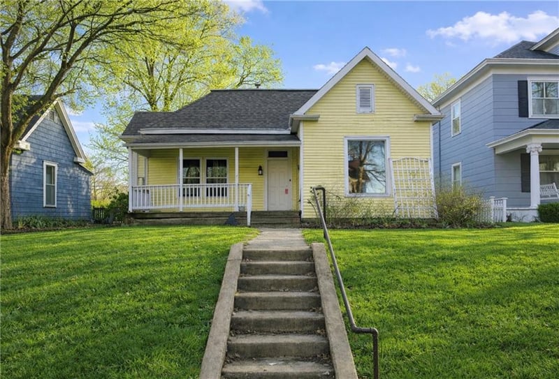 1703 Main St, Lexington, MO 64067
