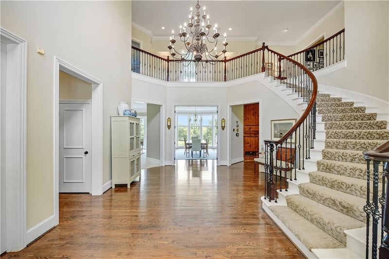 3700 W 153rd St, Overland Park, KS 66224