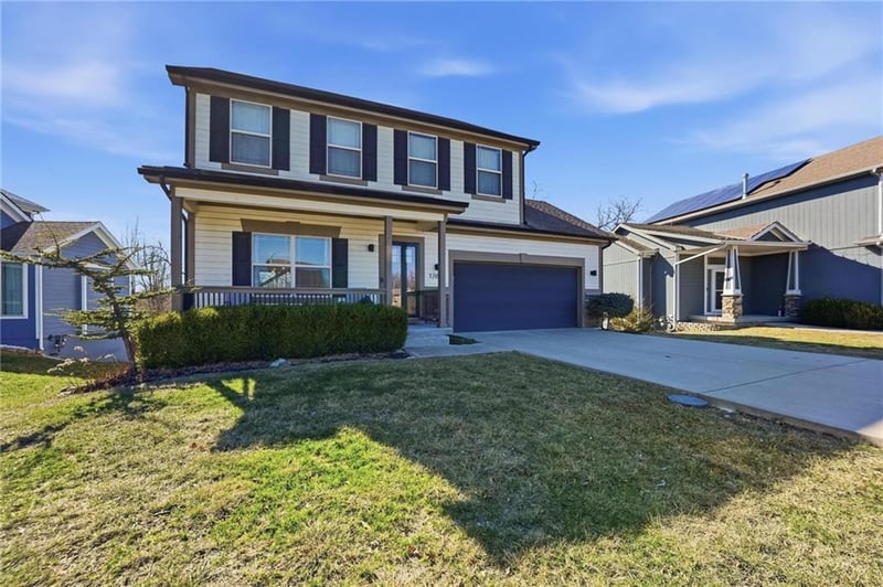 12629 Charlotte St, Kansas City, MO 64146