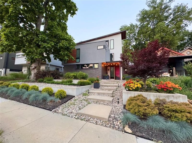 1727 Madison Ave, Kansas City, MO 64108