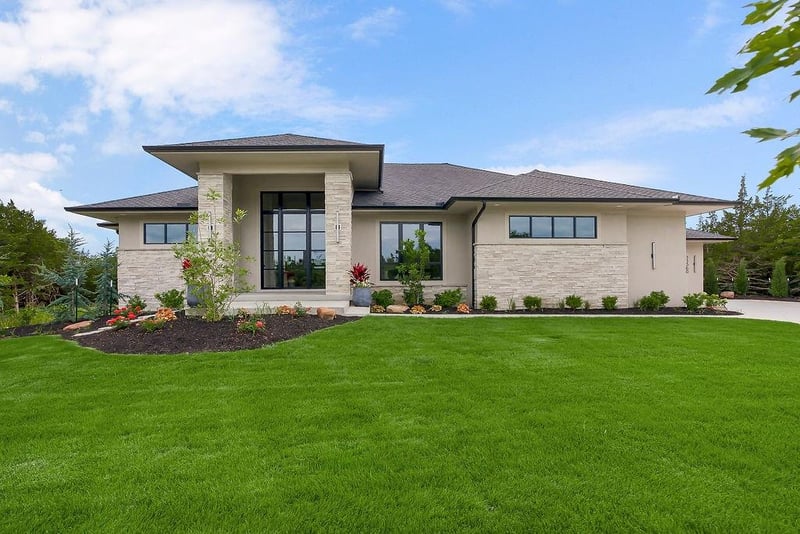 11560 Wild Rose Ln, Olathe, KS 66061