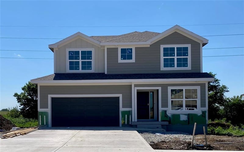 19338 Skyview Ln, Spring Hill, KS 66083