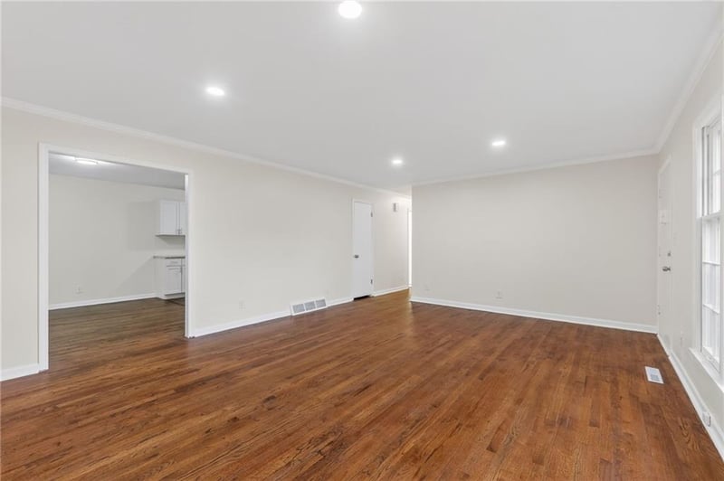 3903 51st Ter, Kansas City, MO 64119