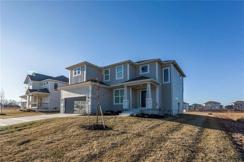 28321 160th Ct, Gardner, KS 66030