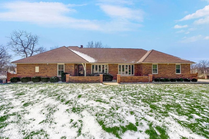 7105 69th Ter, Kansas City, MO 64133