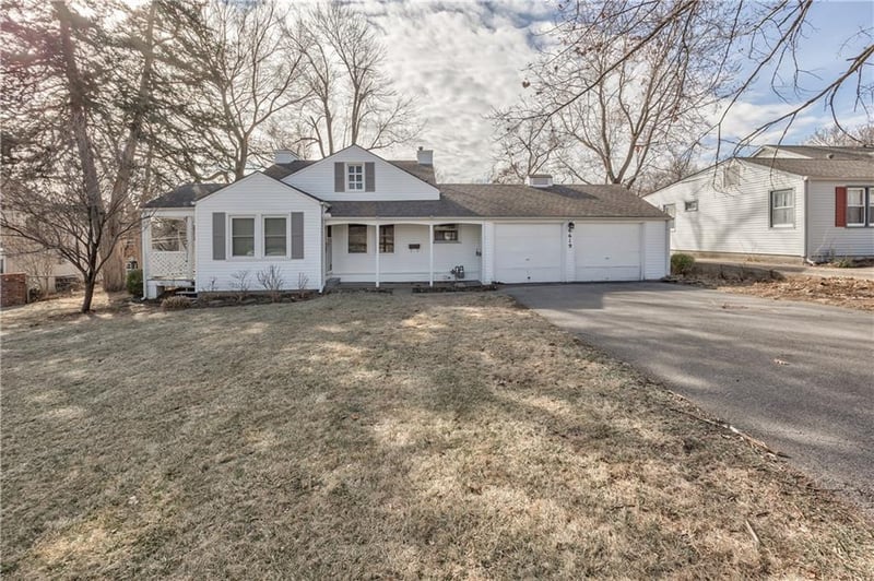 6619 77th Ter, Overland Park, KS 66204