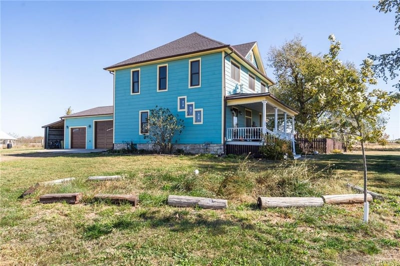 3019 Pawnee Rd, Ottawa, KS 66067