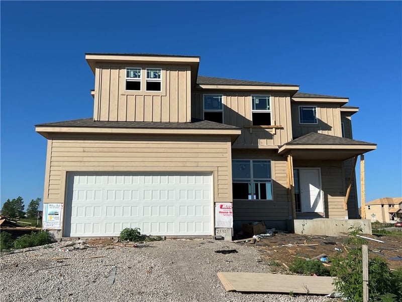 16989 Mahaffie St, Olathe, KS 66062