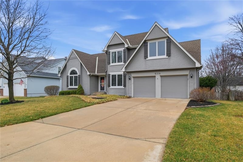 6114 157th Ter, Overland Park, KS 66223