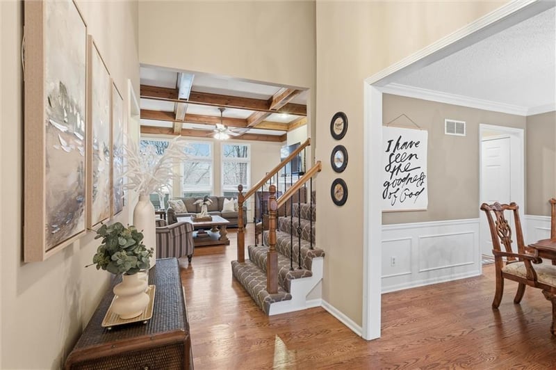 6114 157th Ter, Overland Park, KS 66223