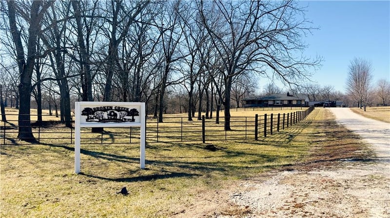 26112 S State Route D Hw, Cleveland, MO 64734
