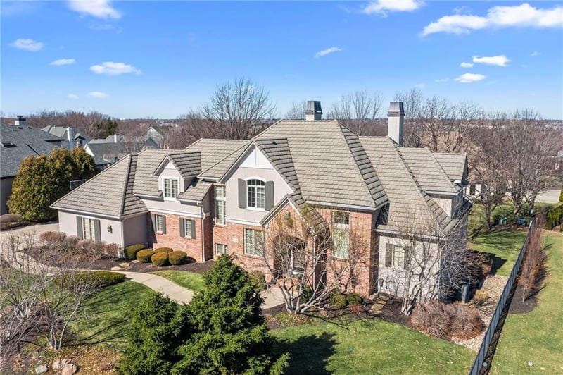 10804 W 141st St, Overland Park, KS 66221