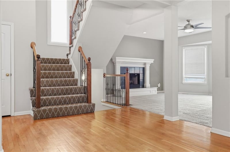 13236 Carter St, Overland Park, KS 66213