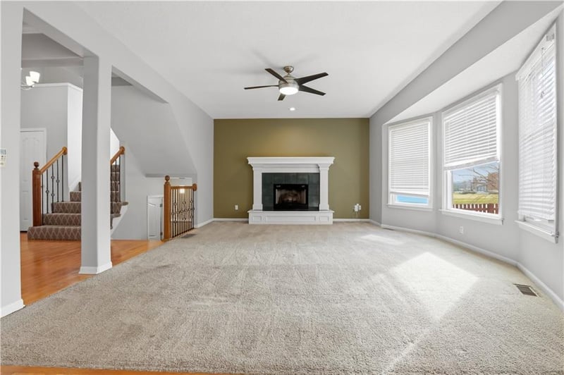 13236 Carter St, Overland Park, KS 66213