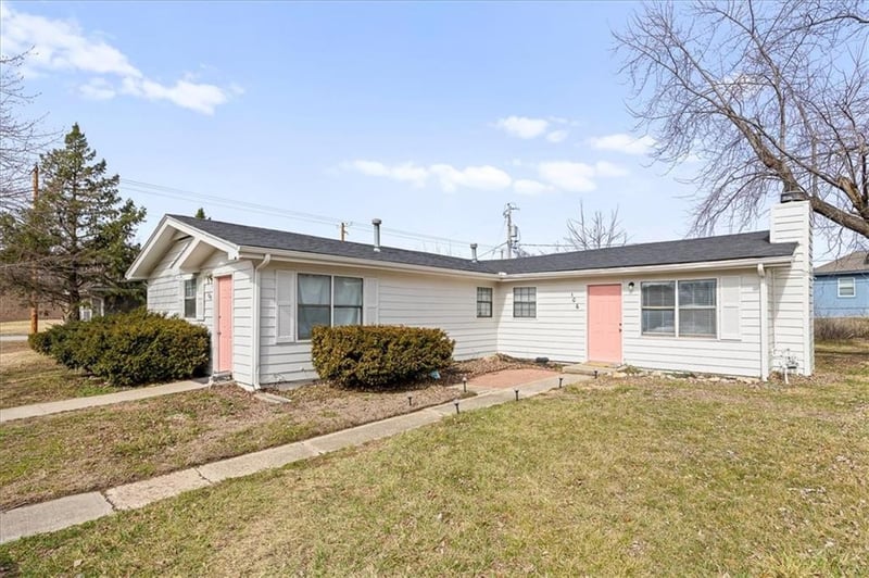 104 Sunrise Dr, Belton, MO 64012