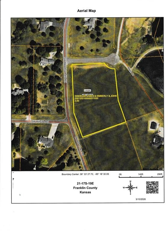 2403 Meadow Lake Dr, Ottawa, KS 66067