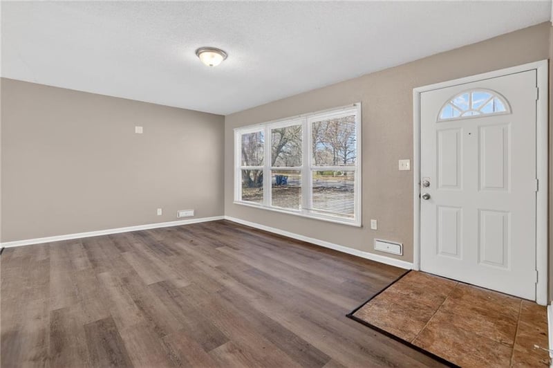 7611 107th St, Kansas City, MO 64134