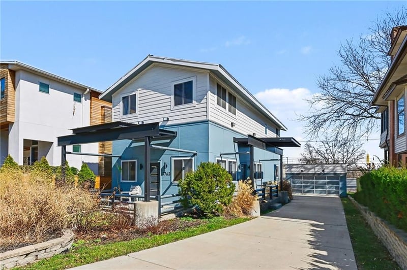 3763 Washington St, Kansas City, MO 64111