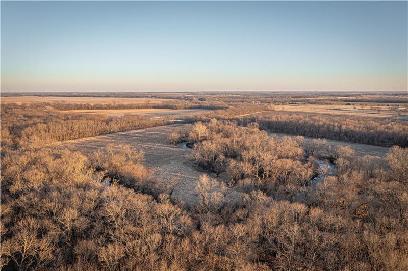 6260 183rd Rd, Chanute, KS 66720