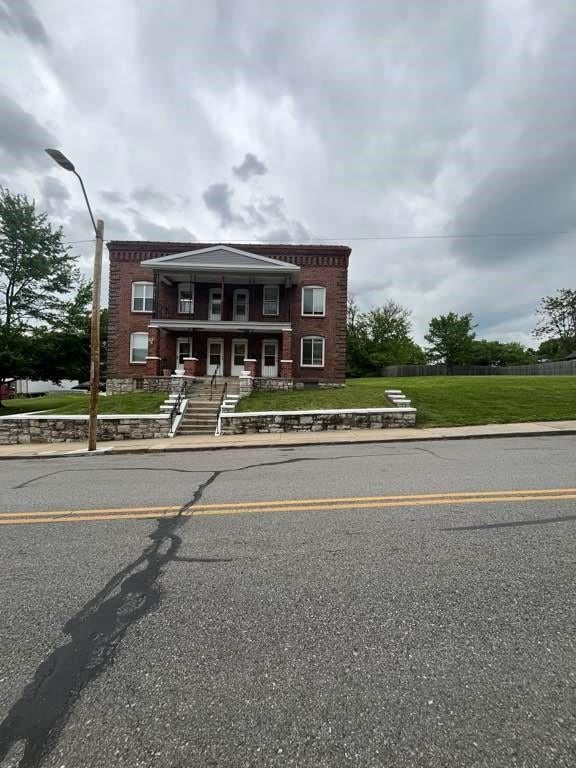 1010 Brooklyn Ave, Kansas City, MO 64127