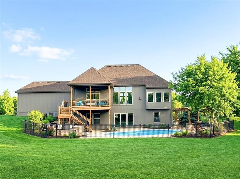 29160 119th St, Olathe, KS 66061