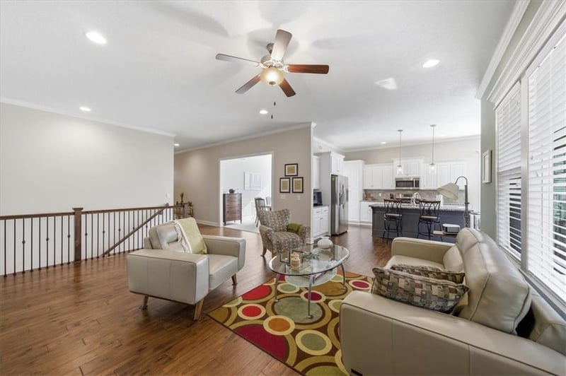 8005 NE 80th Ter, Kansas City, MO 64158