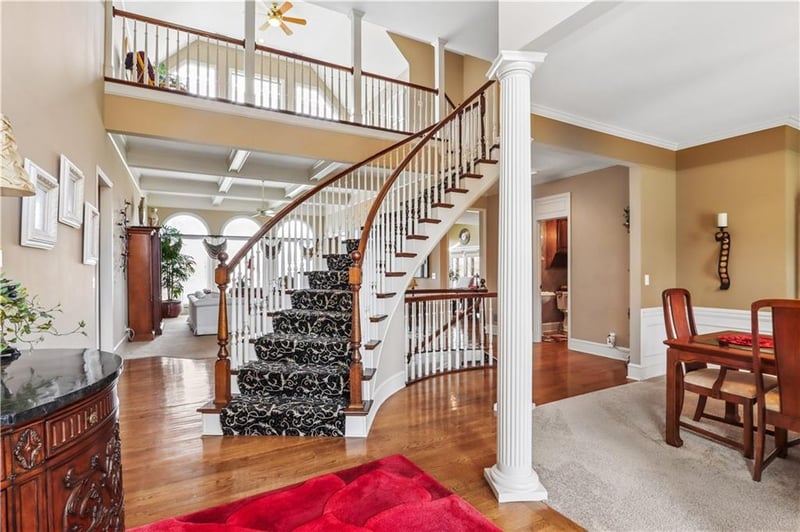 12827 Noland St, Overland Park, KS 66213