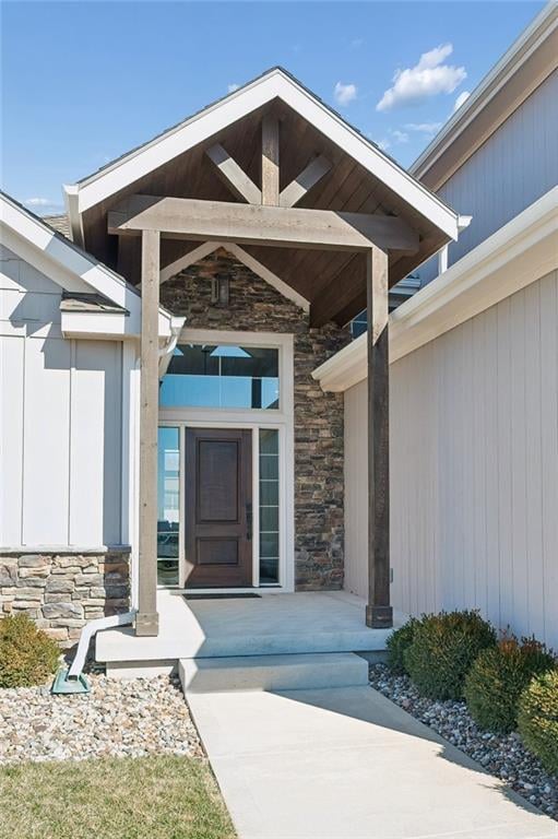 2500 NW Riverview Dr, Riverside, MO 64150