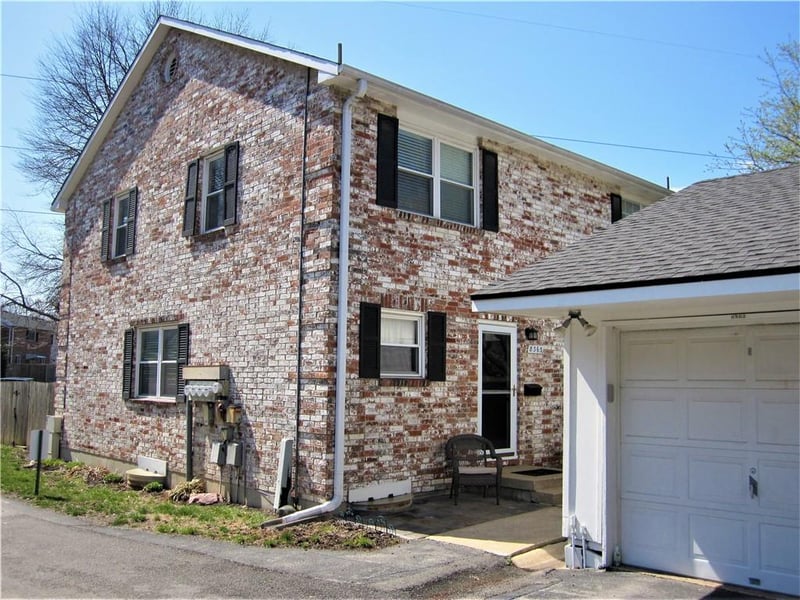 8363 Woodward St, Overland Park, KS 66212