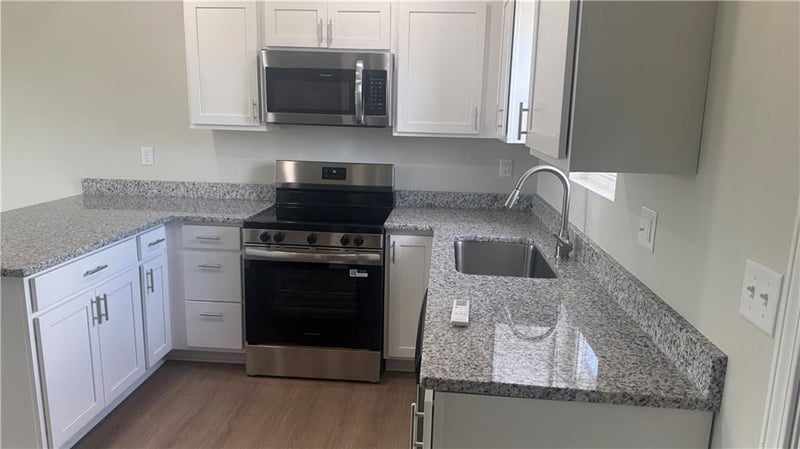 1106 Mitchell St, Warrensburg, MO 64093