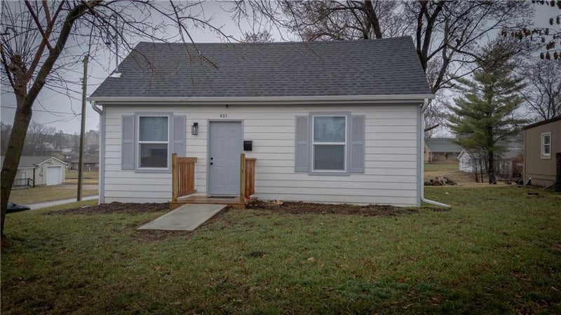 401 Darneal Ave, Richmond, MO 64085
