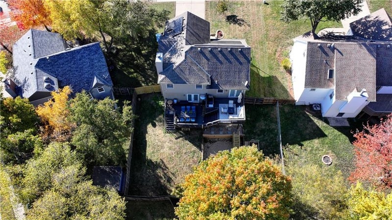 8505 Mcdonald Ave, Kansas City, MO 64153