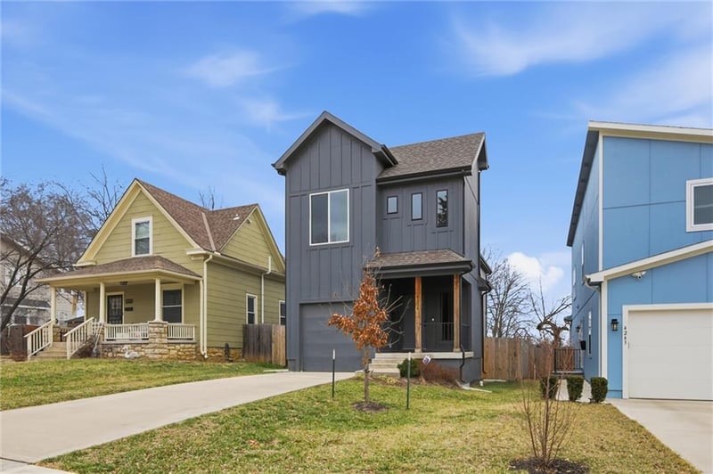4239 Tracy Ave, Kansas City, MO 64110