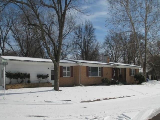 1216 Maple Ln, Sedalia, MO 65301