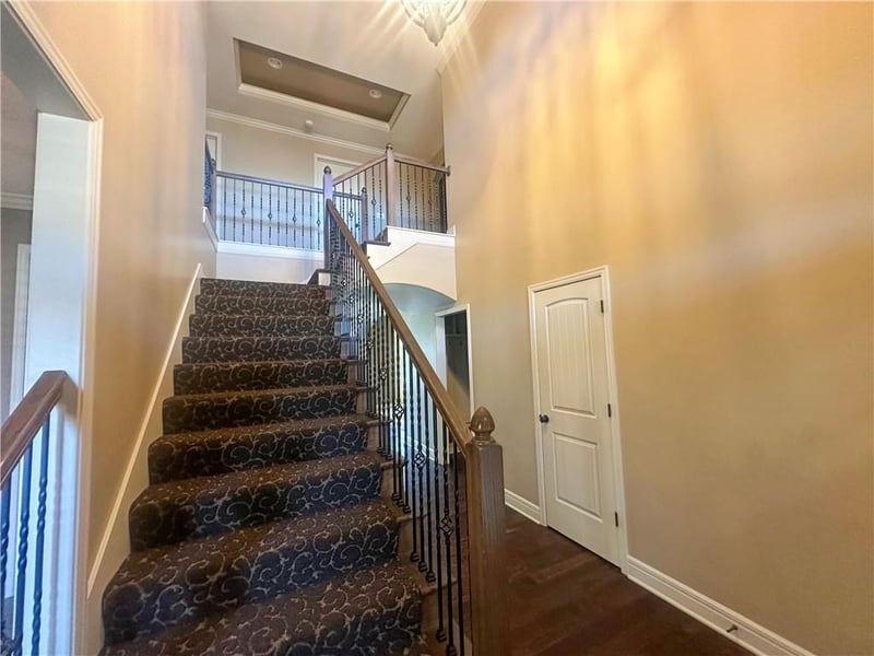 15828 Hayes St, Overland Park, KS 66221