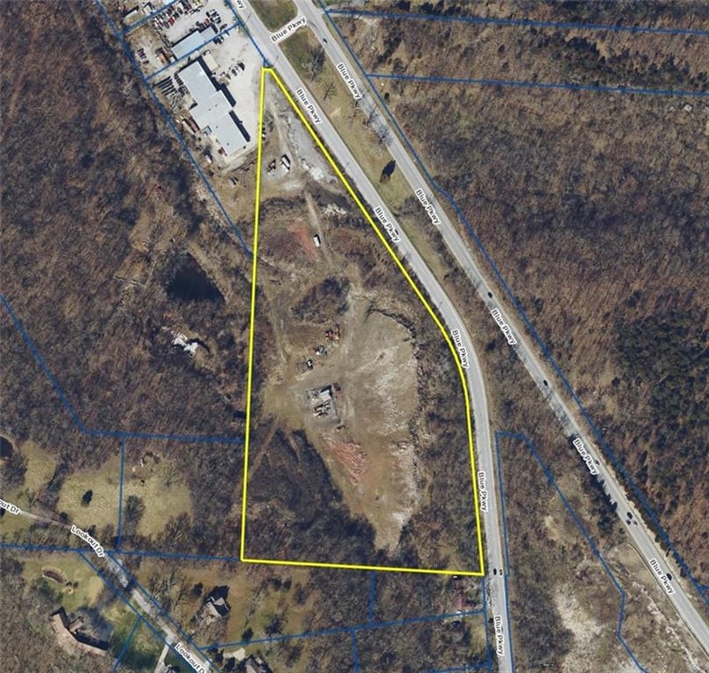 13949 M 350 Hw, Kansas City, MO 64139