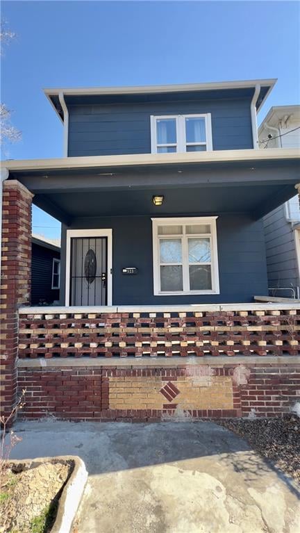 523 Tracy Ave, Kansas City, MO 64106