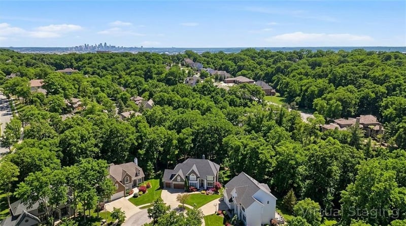 1329 47th St, Kansas City, MO 64116