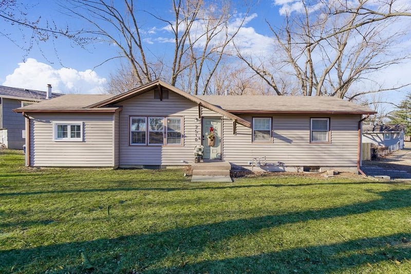 7510 Avalon St, Kansas City, MO 64152